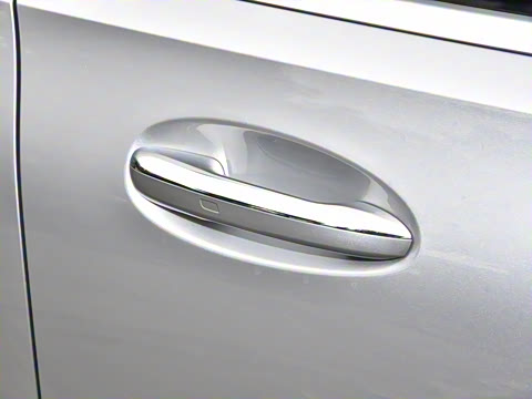 2026�� C 260 L �˶���