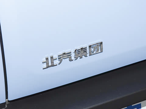 2025�� Ԫ�����а�