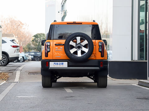 2025�� Ԫ�����а�