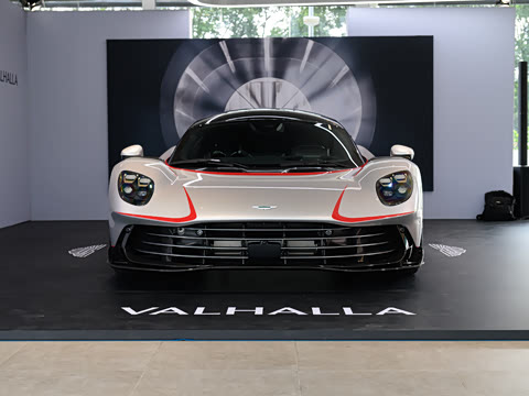 2025�� 4.0T PHEV