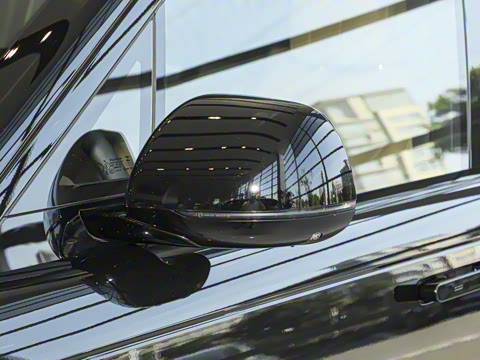 2025�� 3.0 L6 400PS ʢ���ӳ���