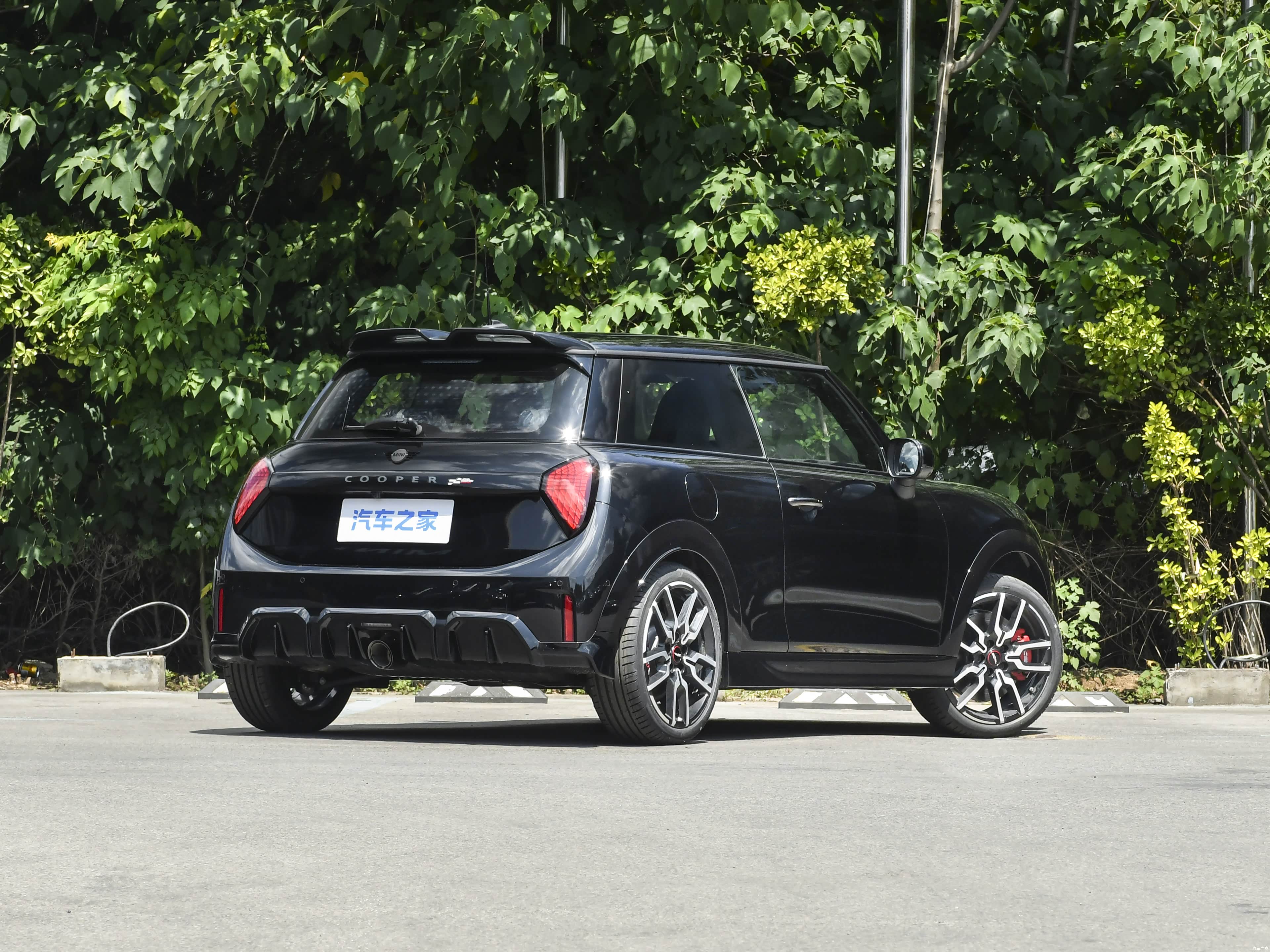 MINI Jcw, миниатюра 7