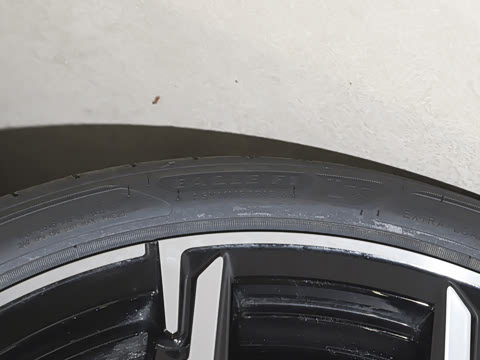 2026�� 225L M�˶���ҹ��װ