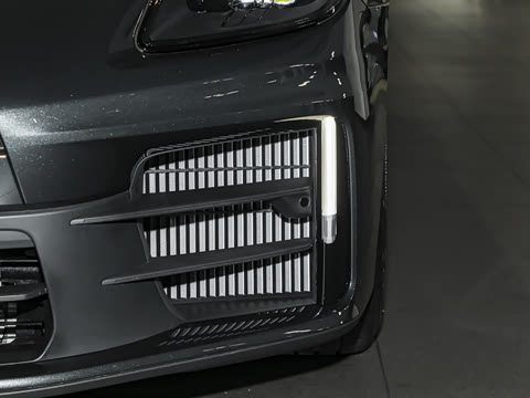 2026�� Panamera ������ 2.9T