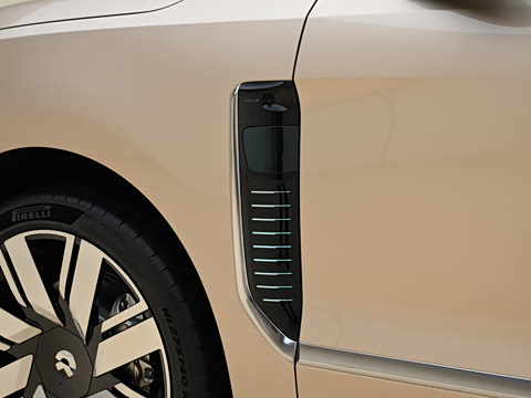 2026�� 102kWh ����ǩ����