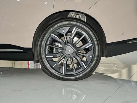 2025�� 670 Pro��