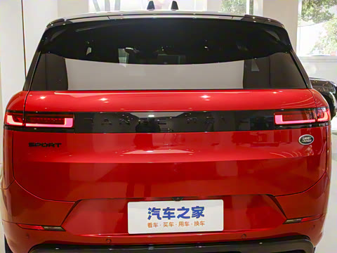 2025�� 400PS Dynamic HSE