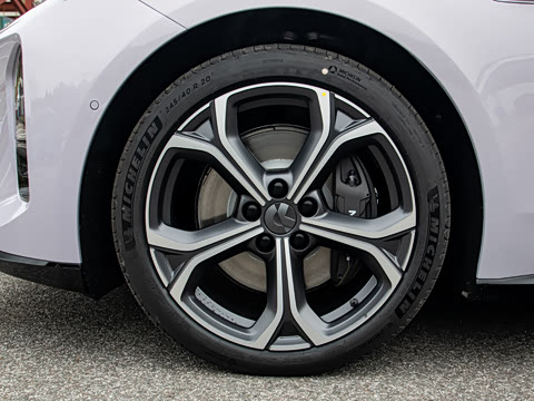 2026�� 100kWh Touring