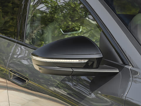 2026�� quattro Ǭ���Ǽݰ�