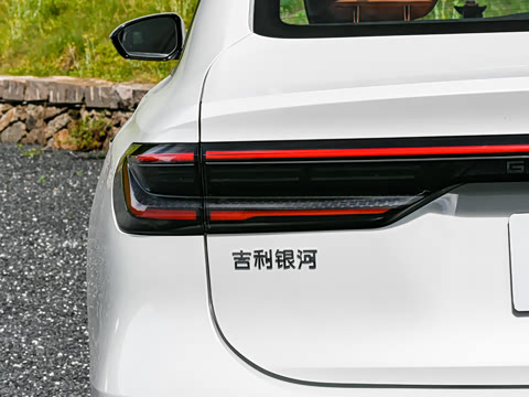2026�� 220km ������ҫ��