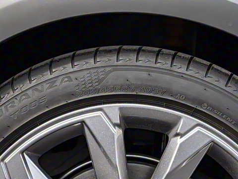 2025�� allroad quattro ̽���� 55 TFSI ����ԽҰ��