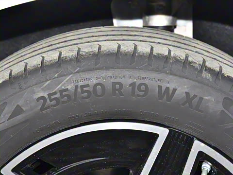 2026�� GLC 260 4MATIC ����SUV