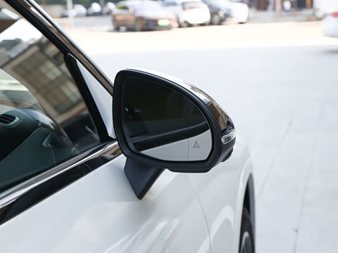 2026�� GLC 300 4MATIC ����SUV