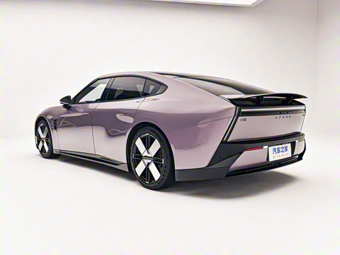 2025�� 750 ���������� Ultra