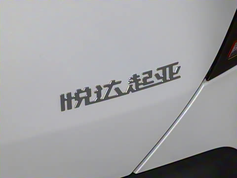 2025�� 720 Light