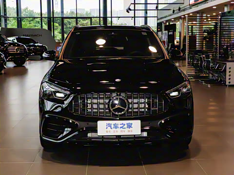 2025�� AMG GLA 35 4MATIC