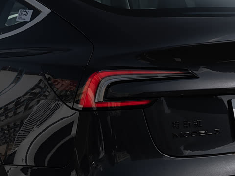 2025�� �Ŀ� ����������