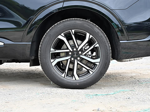 2027�� 2.3T EcoBoost ��������plus�� 7��