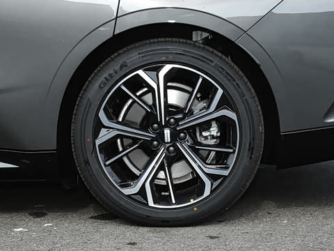 2025�� 610km ������