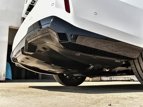 2026�� �Ŀ� eDrive 35L M�˶���װ