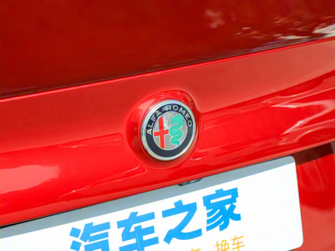 2026 2.0T 280HP Intensaر