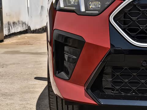 2026�� sDrive25i M�˶���װ