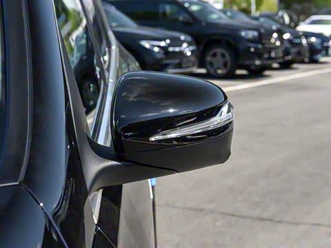 2025�� �Ŀ� GLS 450 4MATIC ������