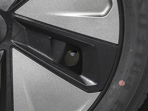 2025�� Plus 430 ������