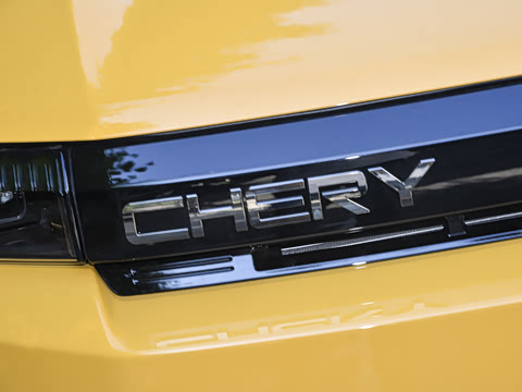 2025�� 215Զ�а�