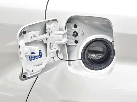2027�� 2.5L ˫�����������