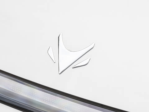 2026�� 535 MAX�����