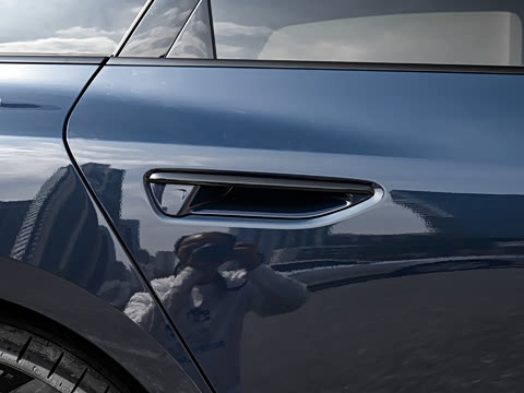 2026�� 2.0T quattro ������	