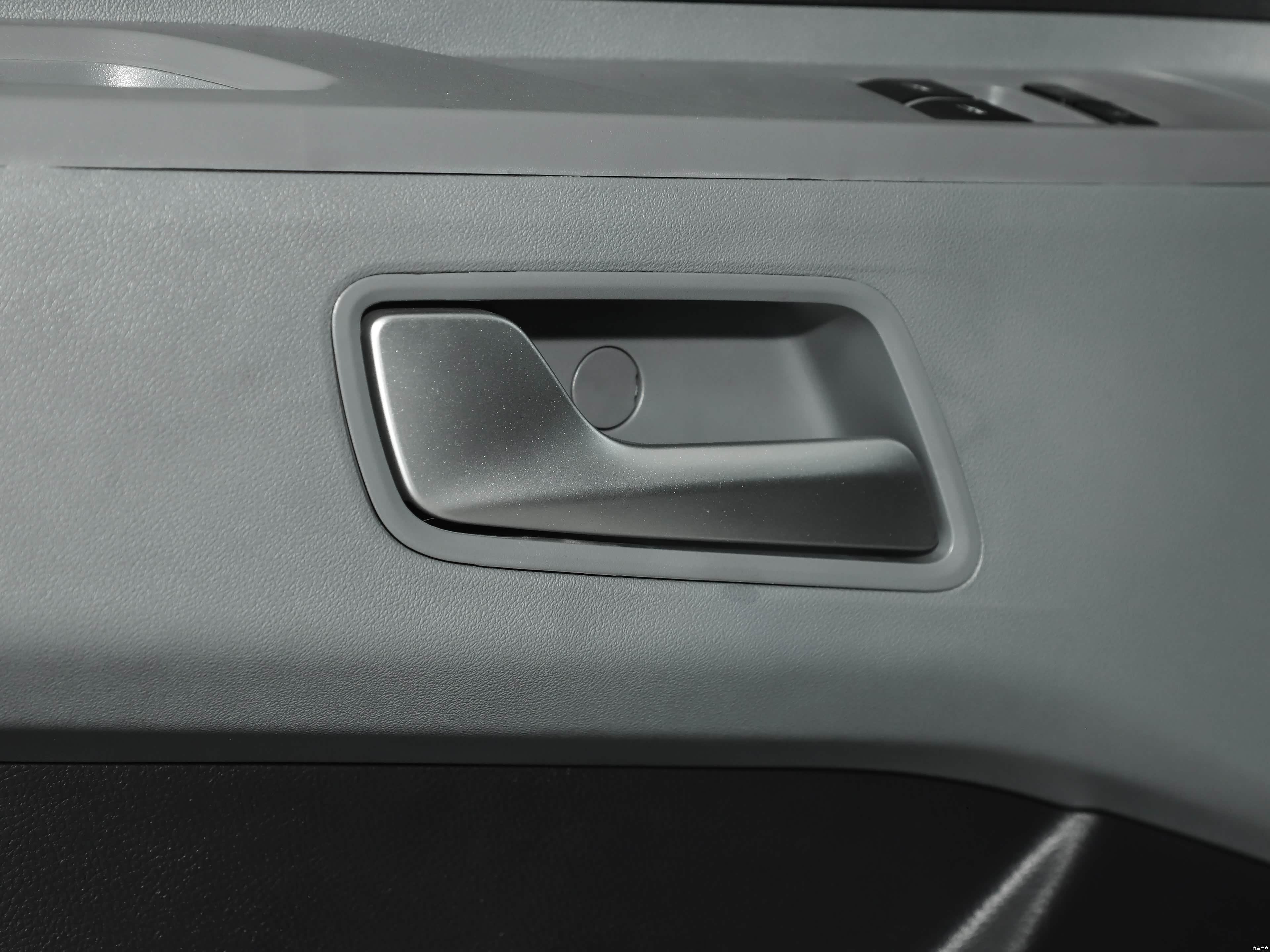 Maxus V80, миниатюра 23