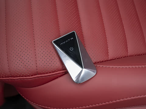 2026�� Max ˫��������