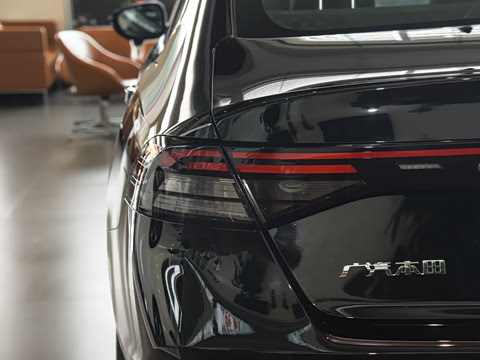 2026�� �˶�ϵ�� 260TURBO ������