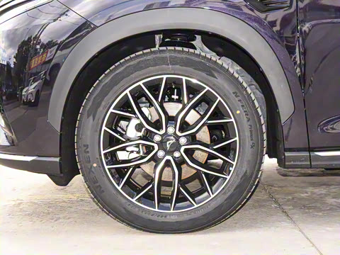 2026�� ����iHD 201km �ƺ��� 7��