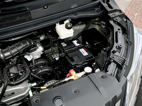 2026�� 2.0L �ֶ����ᾫӢ�� 9�� CNG