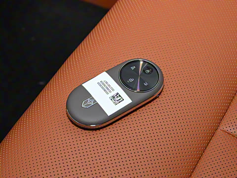 2025�� ���� Ultra��������