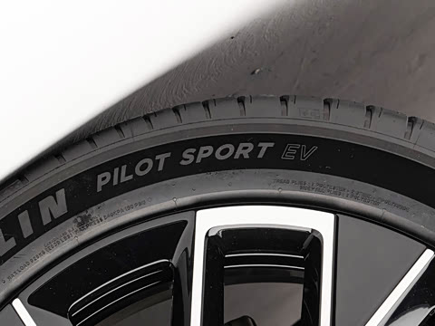 2026�� Performance ����������