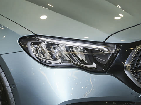 2026�� E 260 �˶���