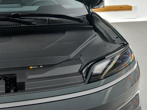 2025�� ����TECH�� 64.2kWh