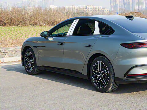 2025�� EV �Ǽݰ� 635KM�����״��콢��