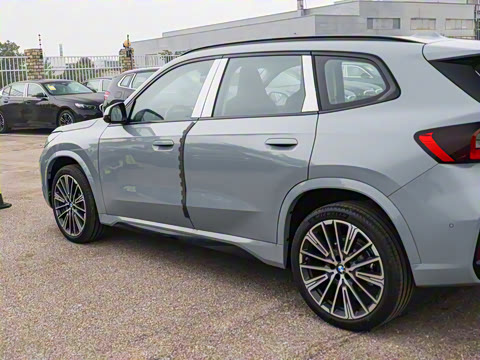 2025�� xDrive25Li M�˶���ҹ��װ