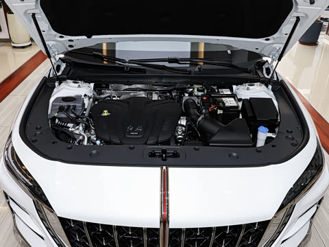 2026�� 2.0T ���а�