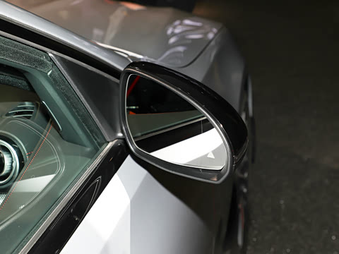 2026�� AMG C 43 4MATIC