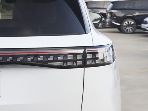 2026�� �������̼�����