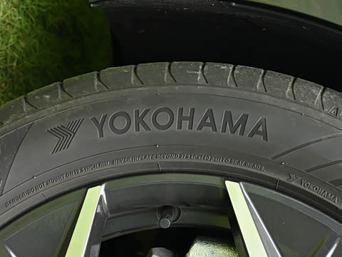 2025�� 240����Ultra