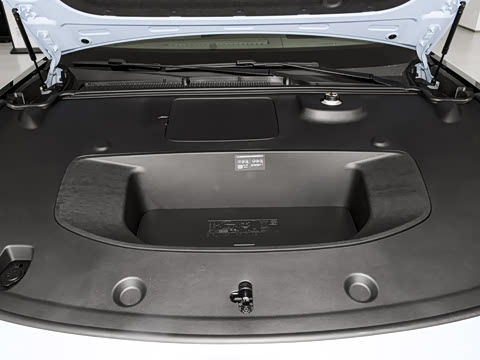 2025�� 702 ������ Ultra