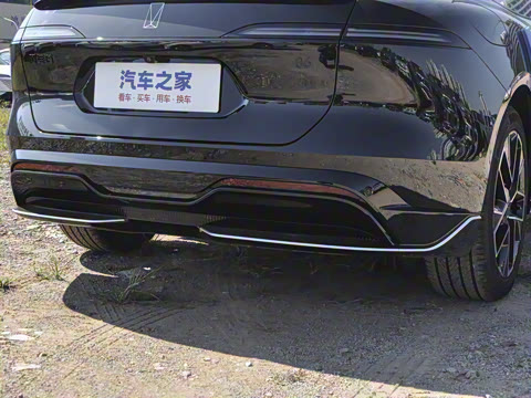 2025�� Ultra���̰�