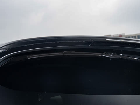 2026�� 400PS Dynamic SE